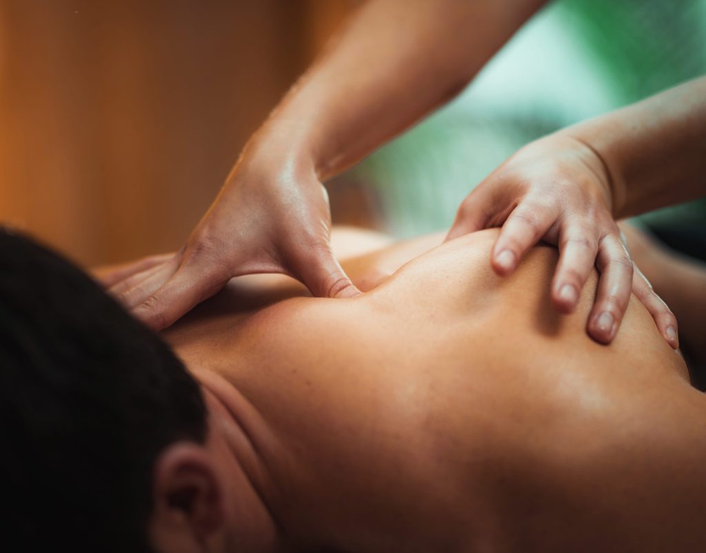 Listino massaggi e trattamenti
